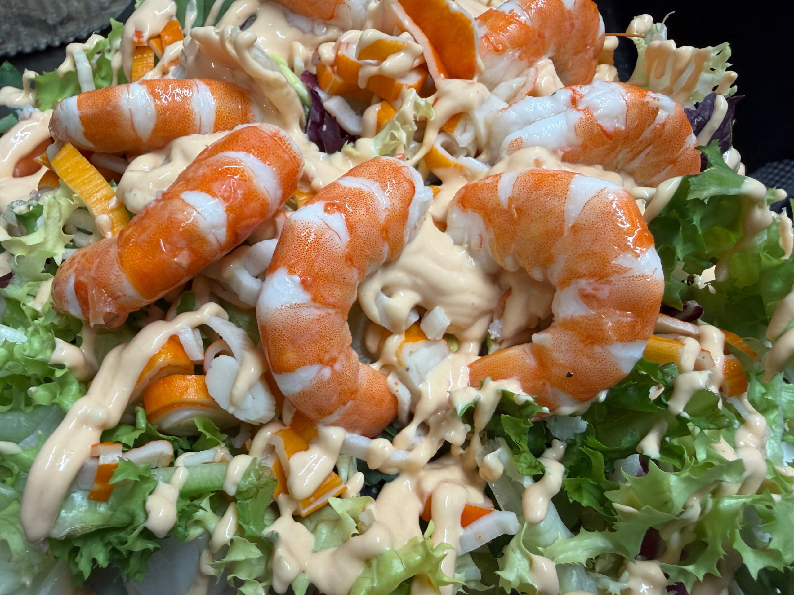 Ensalada de langostinos